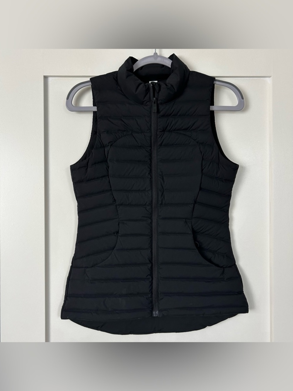 Lululemon Pack It Down Vest Black Size 4 - Picture 4 of 11